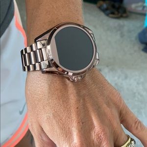 Michael kors access watch